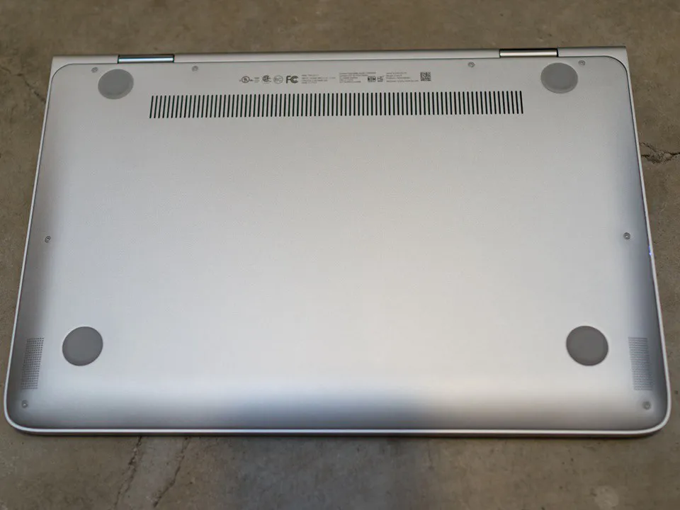 Cách tháo pin laptop HP Elitebook 840